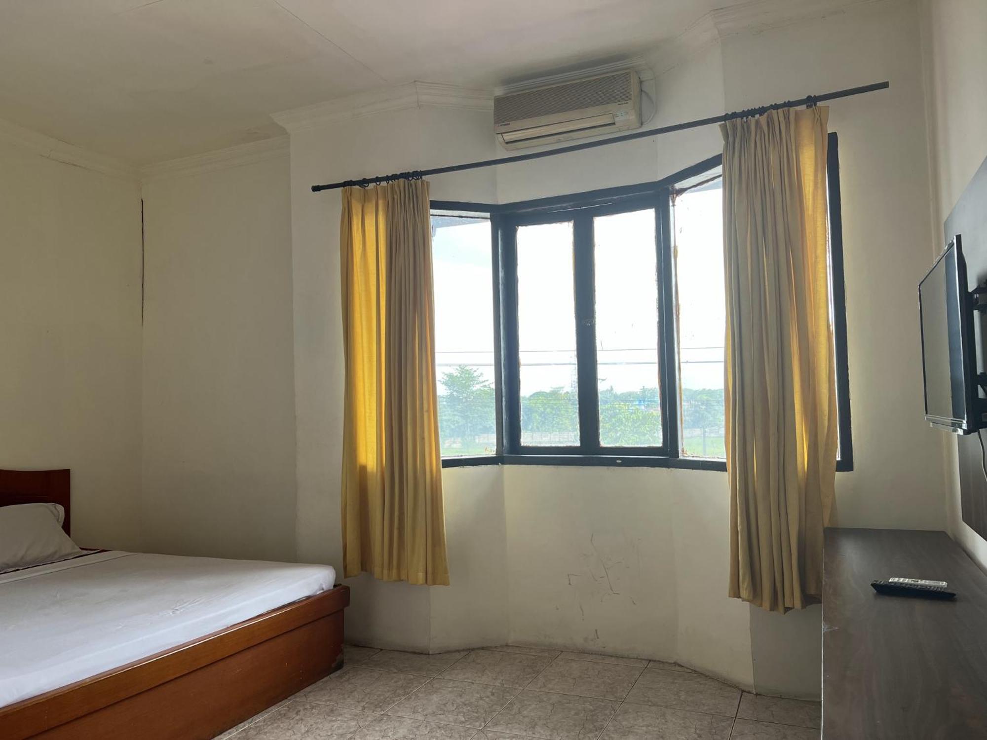 ホテル Oyo 92098 Kost Orange Syariah マカッサル エクステリア 写真